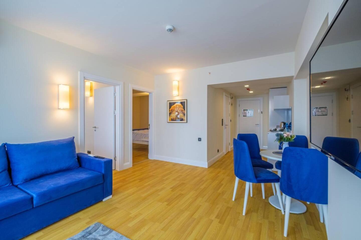 Luxury Orbi City Sea View Aparthotel Batumi Eksteriør billede