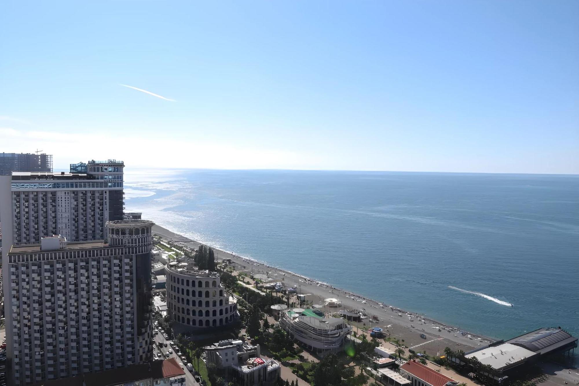 Luxury Orbi City Sea View Aparthotel Batumi Eksteriør billede