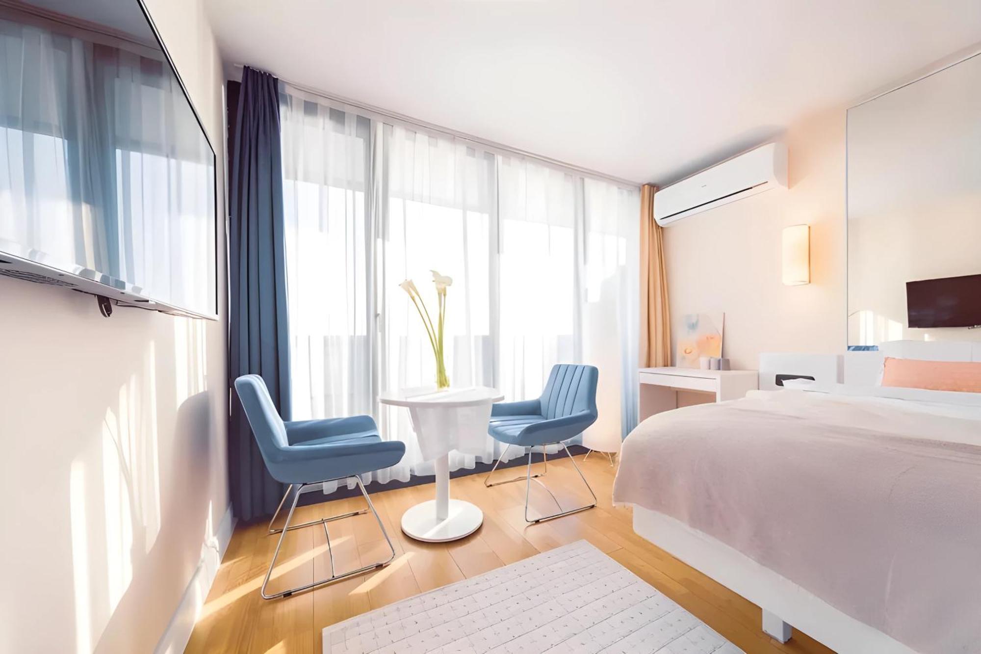 Luxury Orbi City Sea View Aparthotel Batumi Eksteriør billede